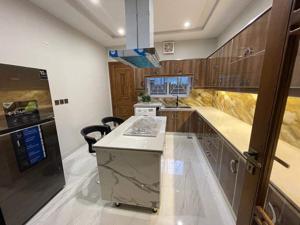 12 Marla House for Sale in Gulbahar Block Lahore