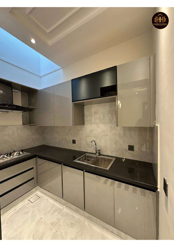 10 Marla House for Sale in Bahria Town Lahore – A Complete Buyer’s Guide